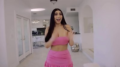 A highly Merry Violet Myers building party OUT ON CHRISTMAS DAY