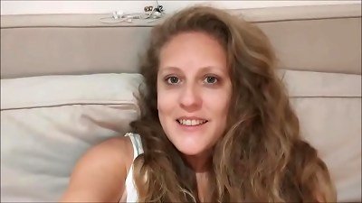 Premiere Friday October 9th BBB from Kellenzinha, activate the bell and don't miss it!